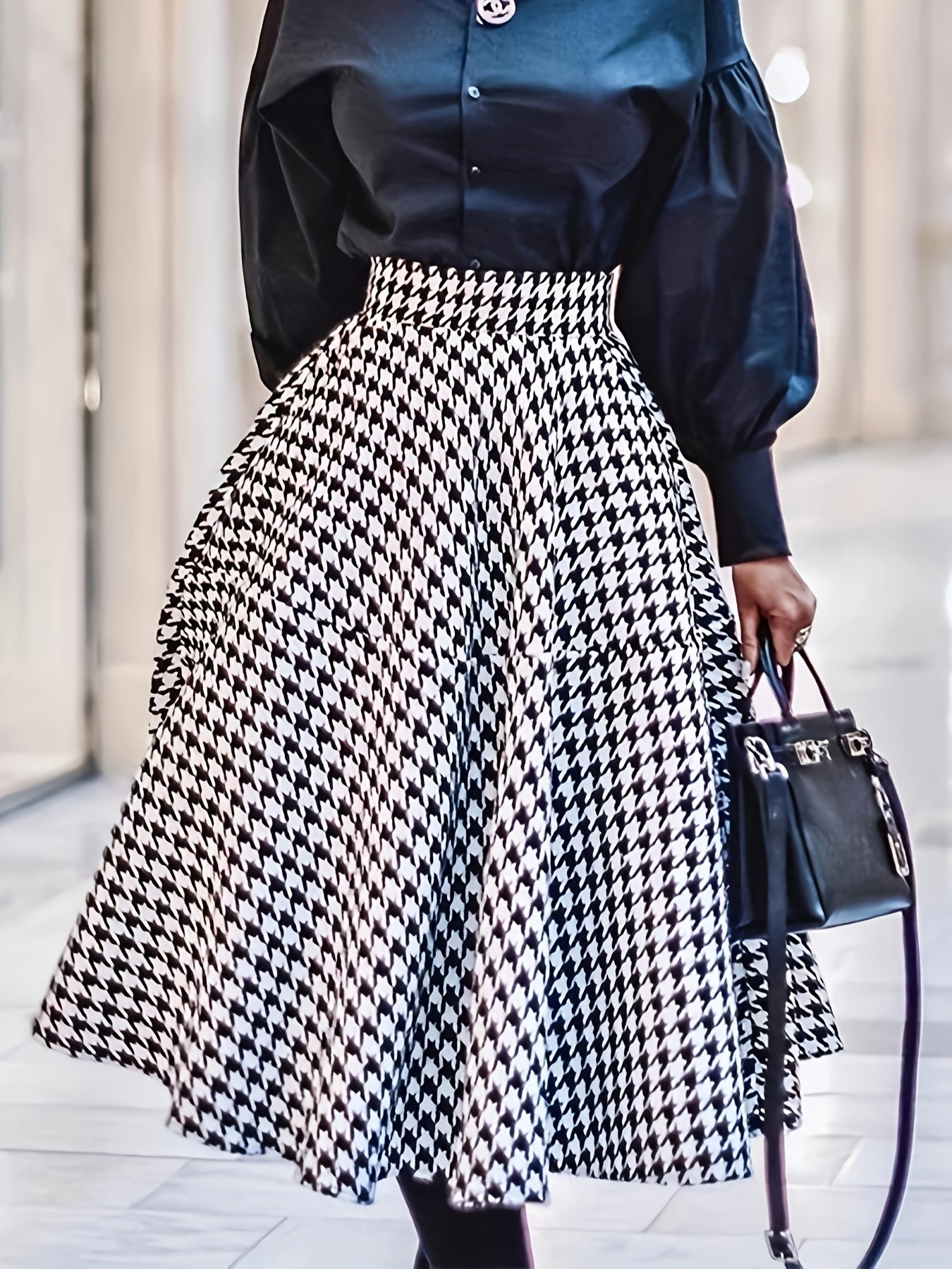 Women's Plus Houndstooth Print High Rise Swing A line Midi Skirt