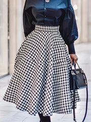 Women's Plus Houndstooth Print High Rise Swing A line Midi Skirt