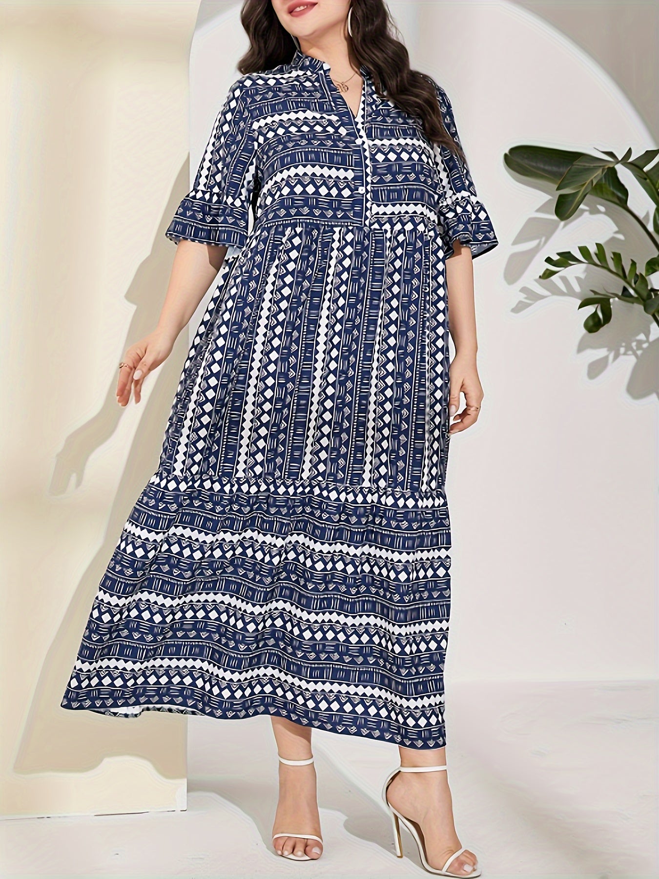 Colorblock Geometric Bell Sleeve Maxi Dress