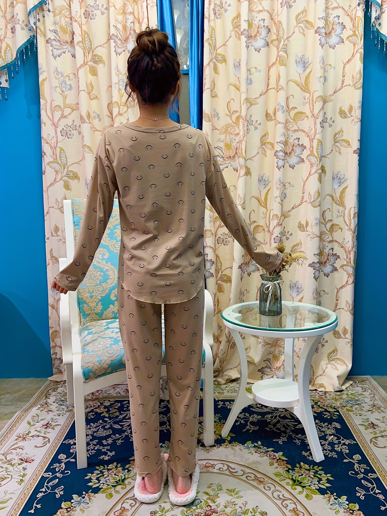 Smiling Print Lounge Set Crew Neck Top & Pants Women's Loungewear