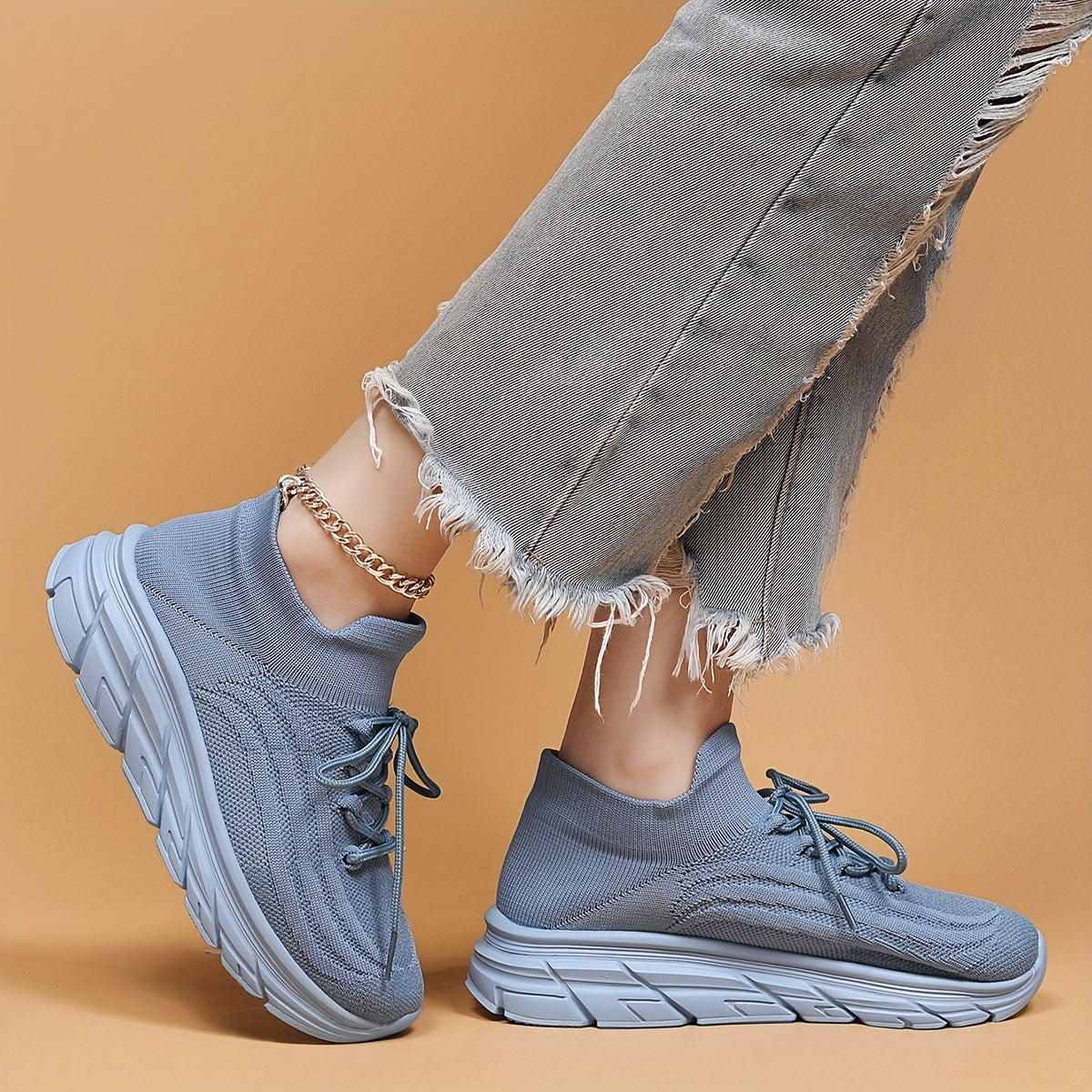Breathable Mesh Lace-Up Casual Running Shoes