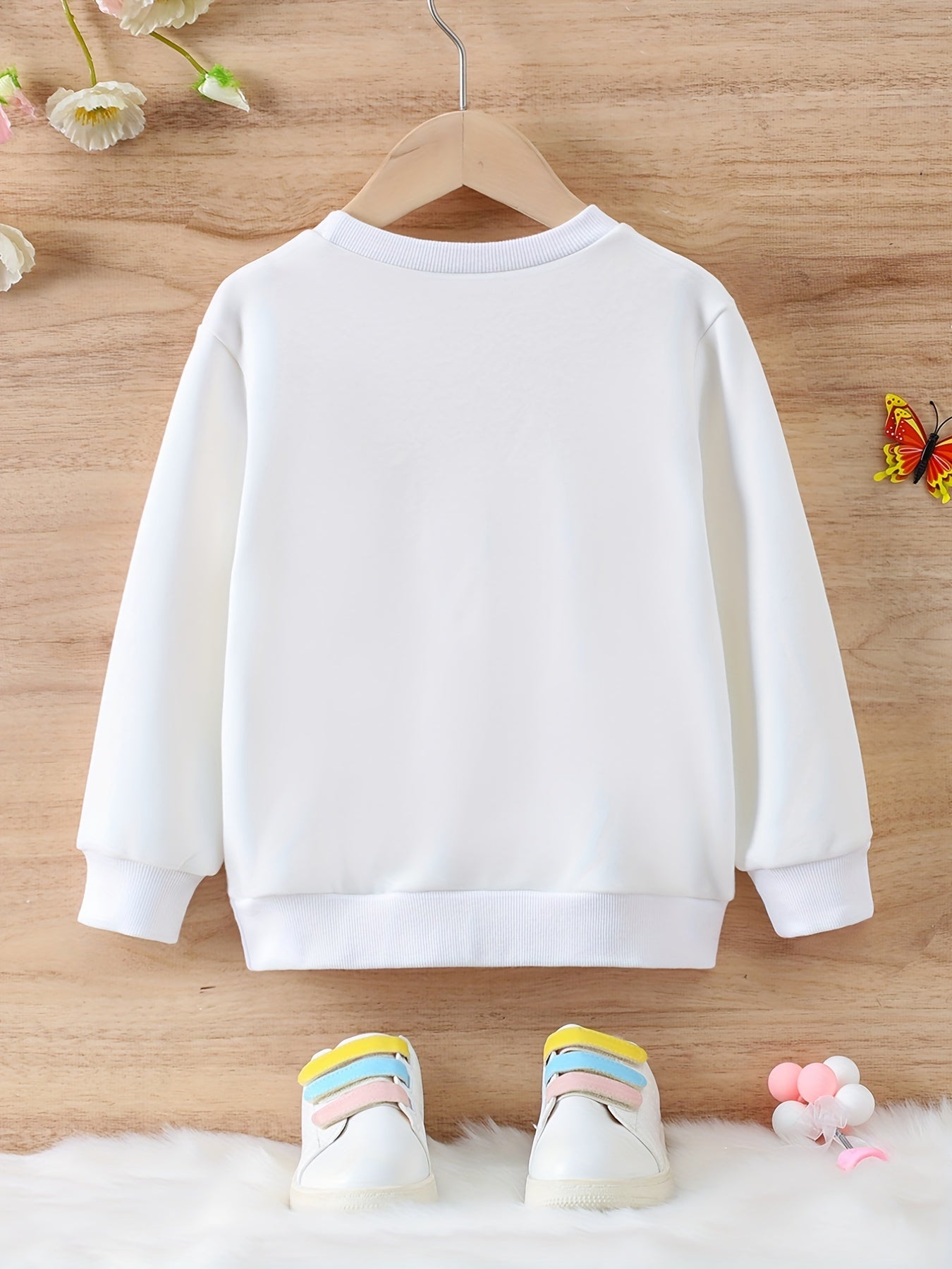 Girls Flower & Letter Graphic Crew Neck Sweatshirt Pullover