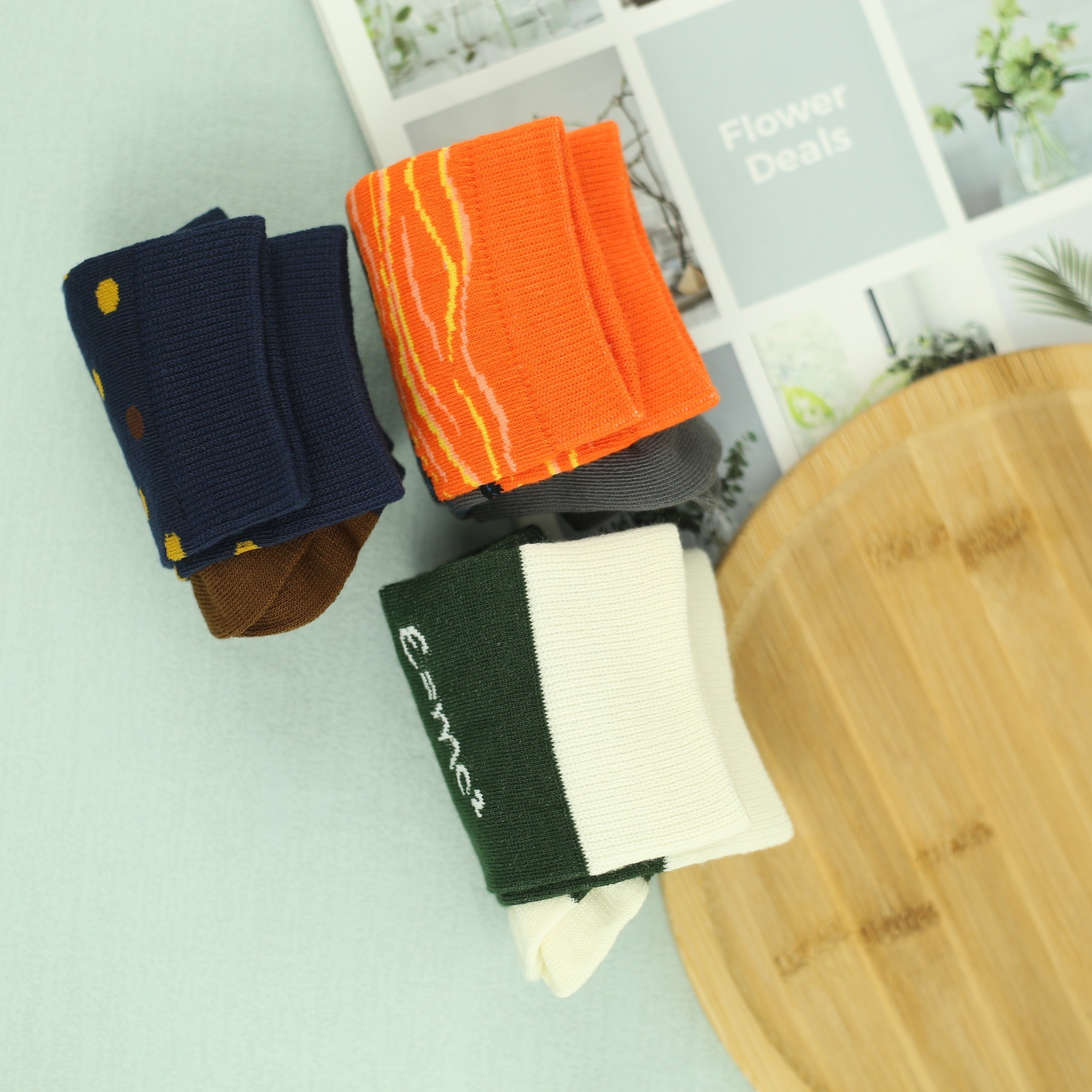 Men's Cartoon Crew Socks 3 Pairs Breathable Comfy Street Style Outdoor Wear