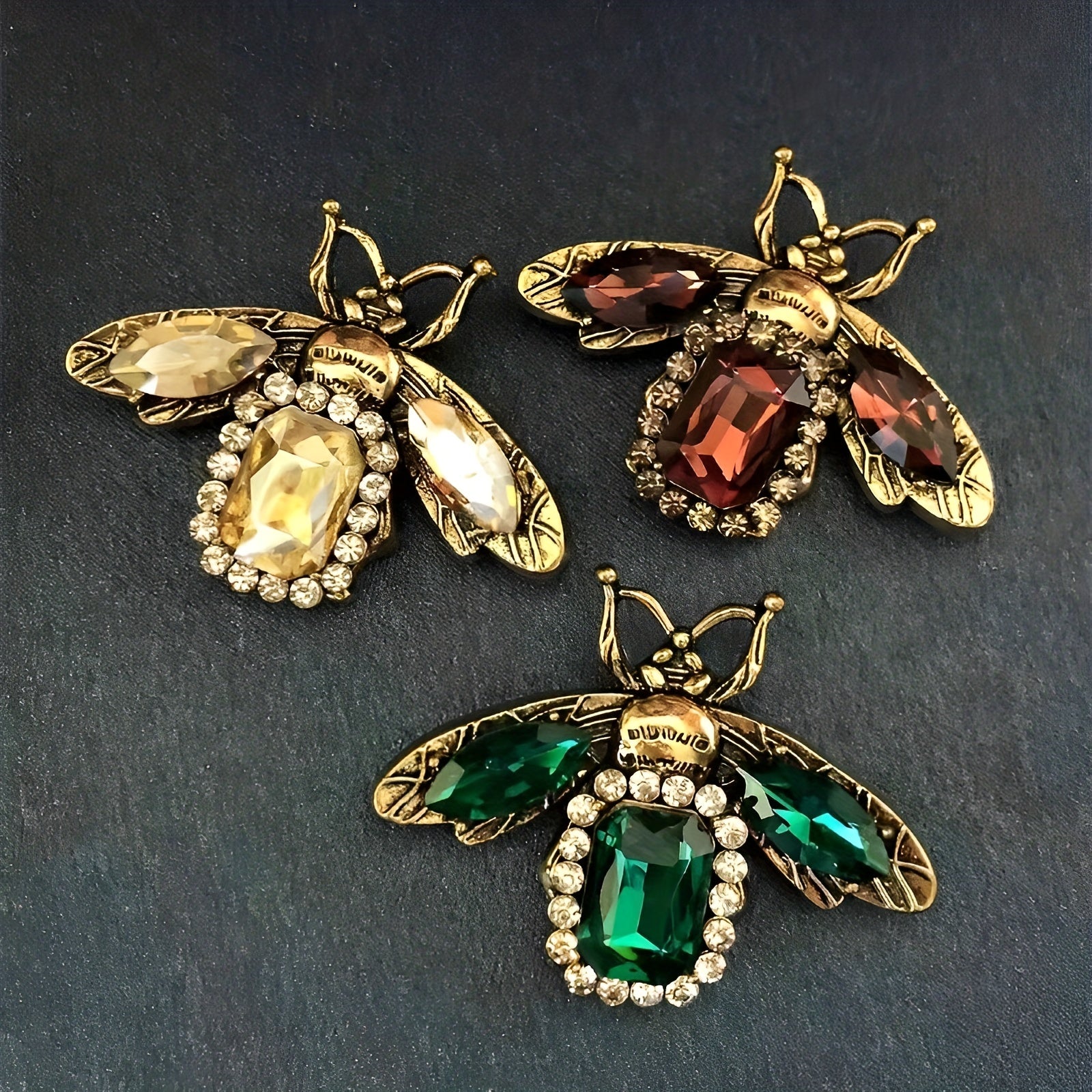 Crystal Insect Needle Retro Brooch - Bee Design