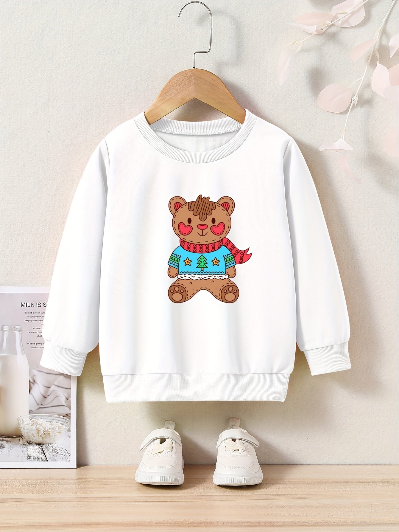 OERYUI Winter Bear Graphic Sweatshirt for Kids