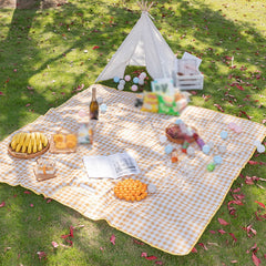 Portable Moisture-proof Picnic Mat Beach Blanket for Outdoor Use