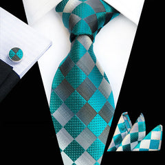 Men's Plaid Formal Tie Three Piece Suit with Accessories