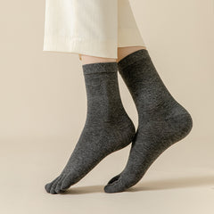Comfortable Cotton Mid Tube Five Toe Socks for Women
