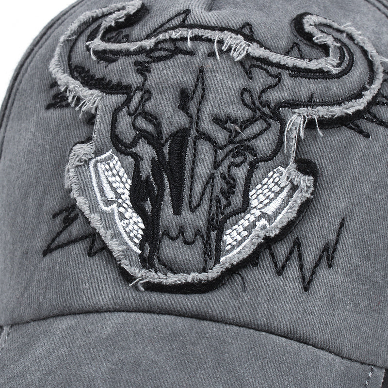 Cattle Head Embroidered Baseball Cap Unisex Hip Hop Dad Hat Adjustable Size