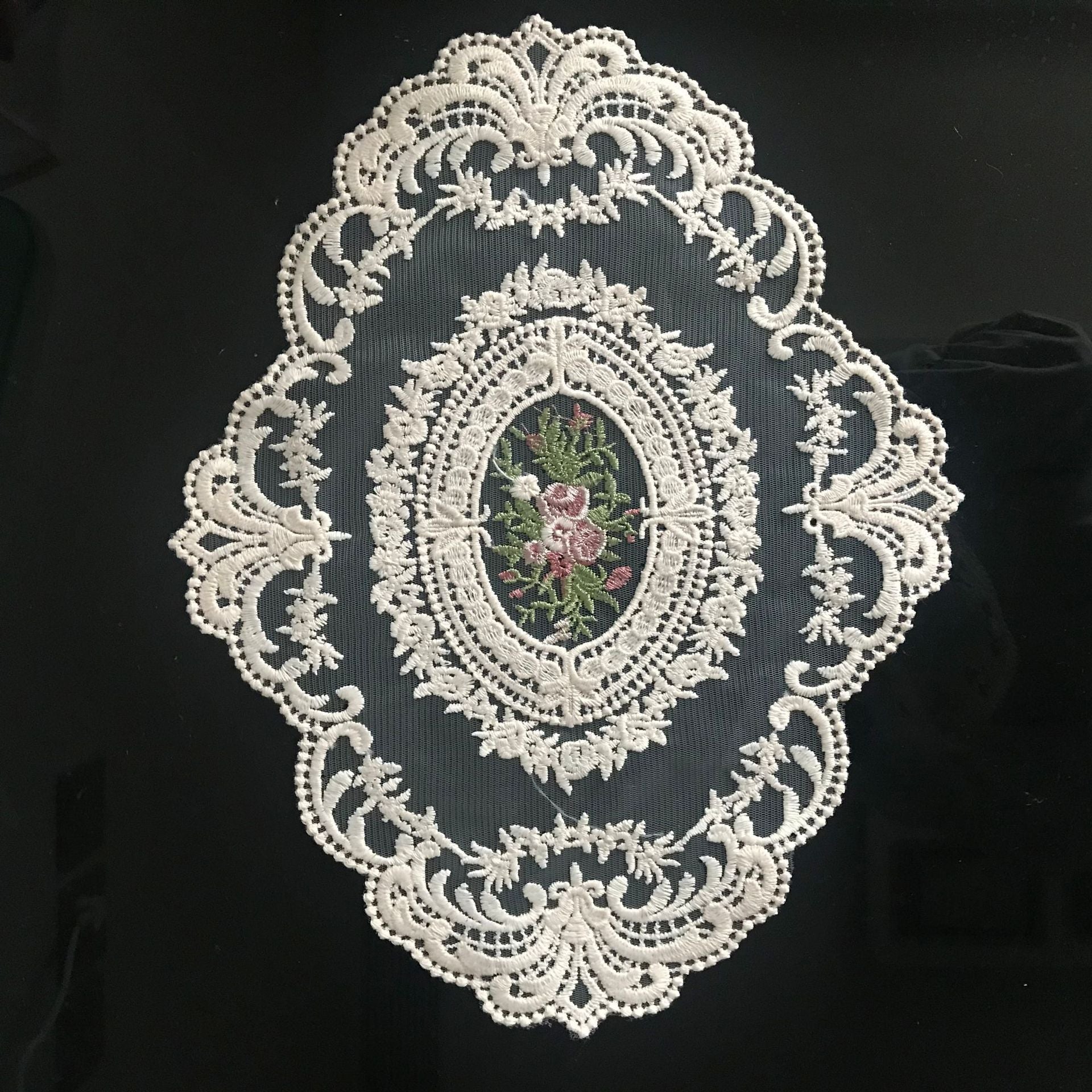 1Pc Vintage Lace Placemat Rose Lace Embroidery Table Mat