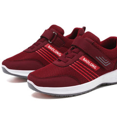 Breathable Anti Slip Trail Running Shoes Women Lightweight Soft Sole Sneakers