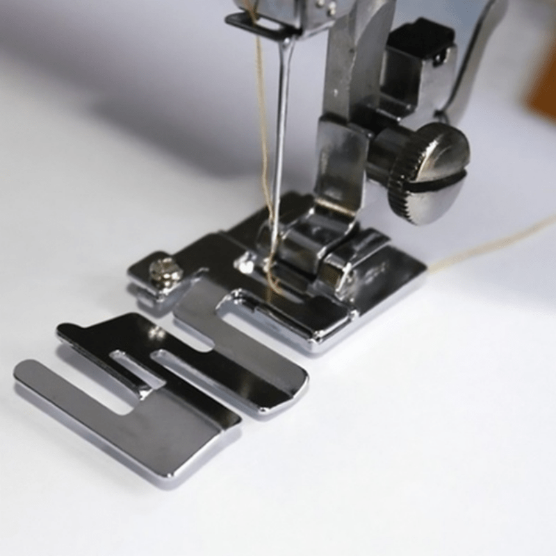 1pc Elastic Fabric Sewing Machine Foot Press