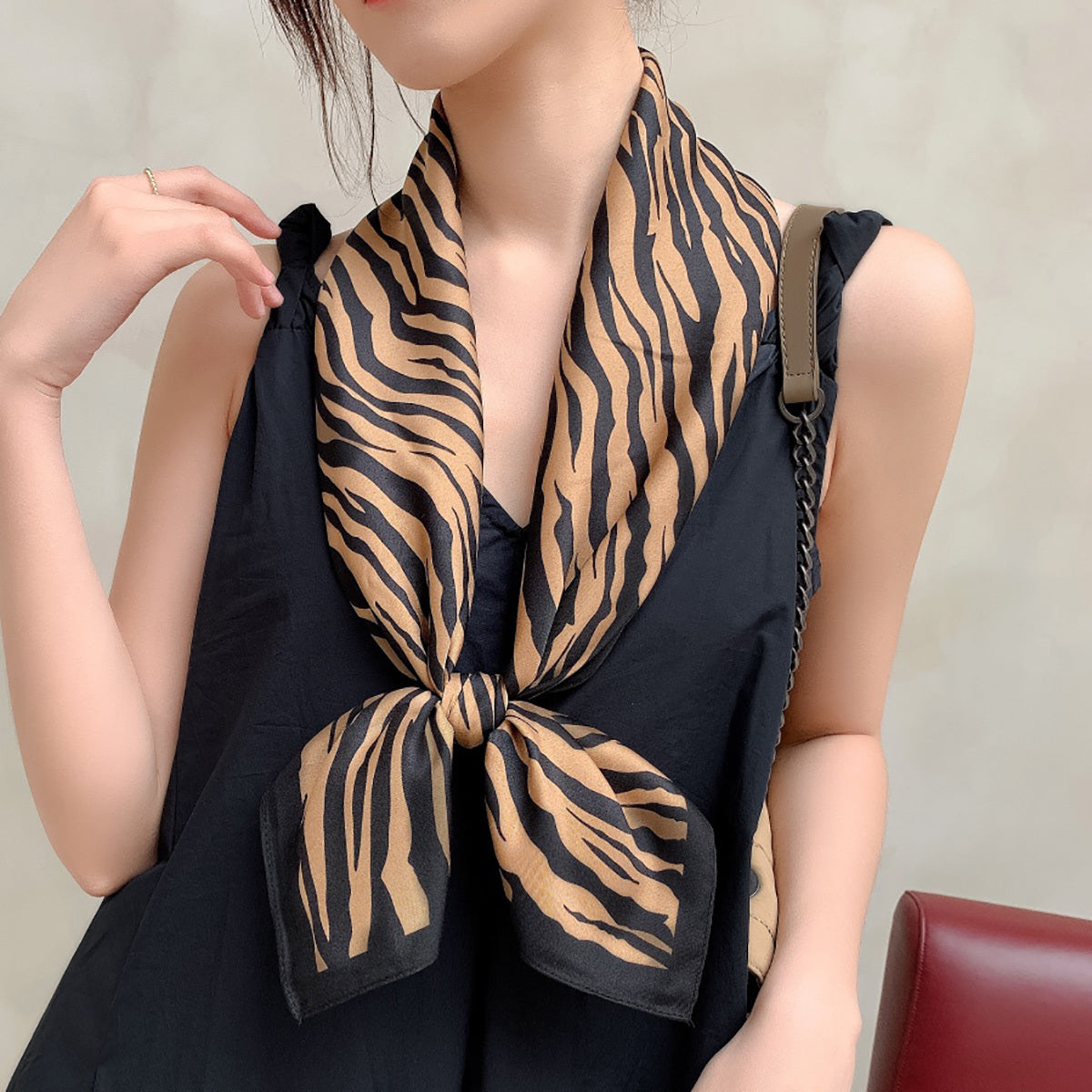 Twill Silk Square Scarf for Women Print Non-slip Turban Shawl