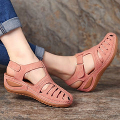 Women's Closed Toe Platform Sandals with Ankle Strap