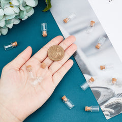 50pcs Mini Glass Bottles 1.5ml Small Jars With Cork Stoppers Wish Favor Bottles