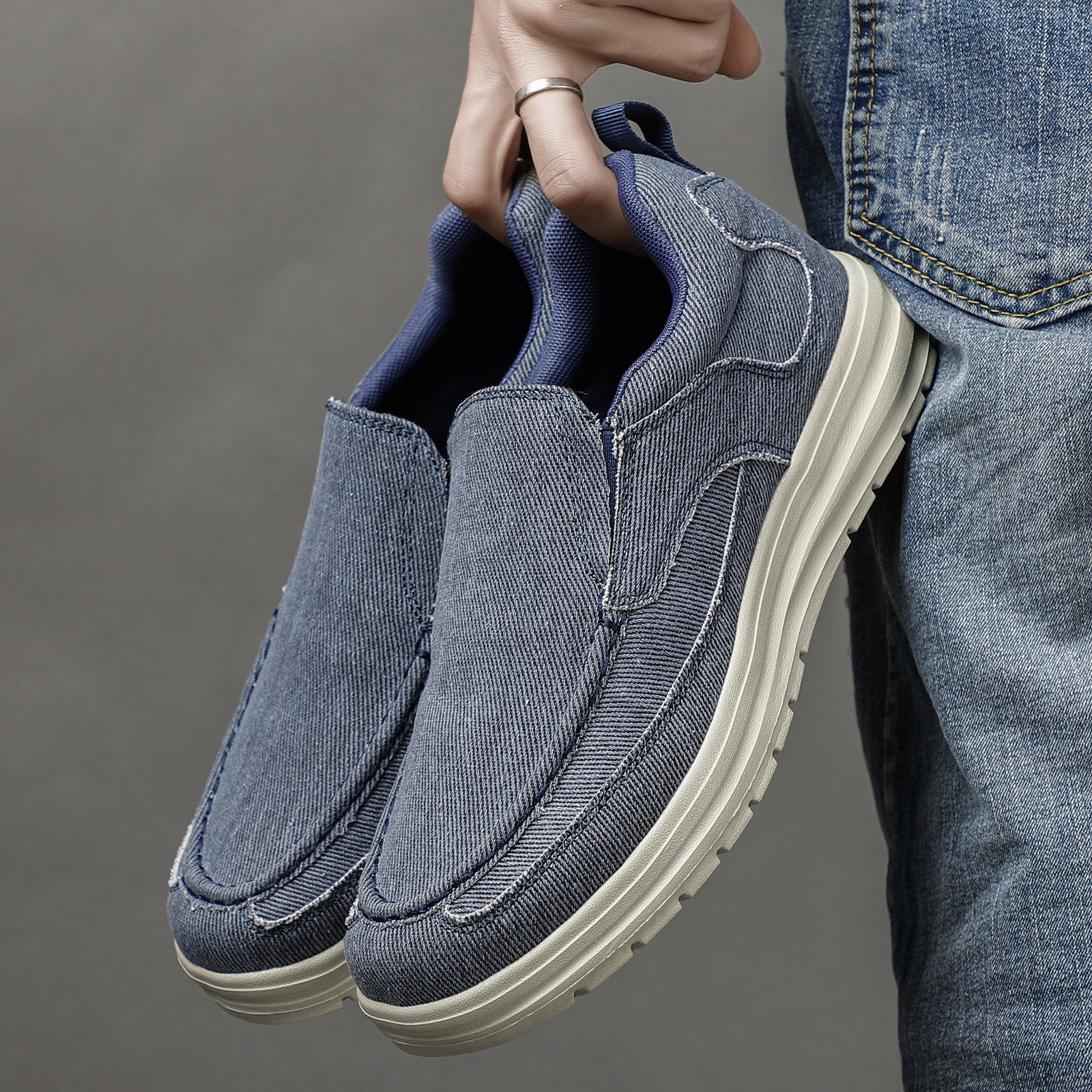 Men's Canvas Loafer Shoes Lightweight Slip On Casual Shoes
