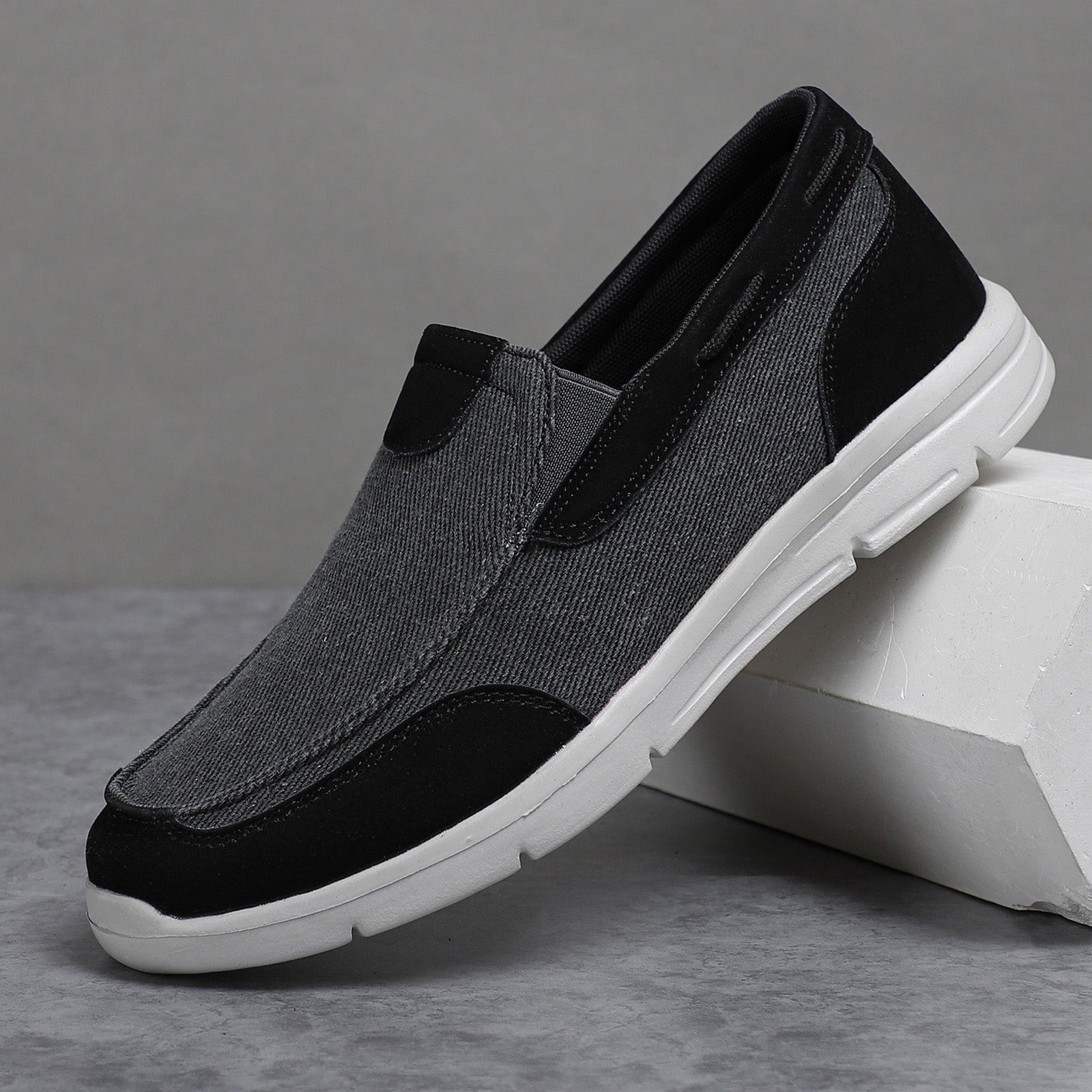 Men's Canvas Loafer Shoes Breathable Lightweight Slip On Casual Shoes