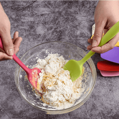 Small Silicone Spatula for Baking Cake Cream & Kitchen Utensils