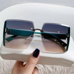 Ombre Lens Sunglasses Rivet Decor Eyewear