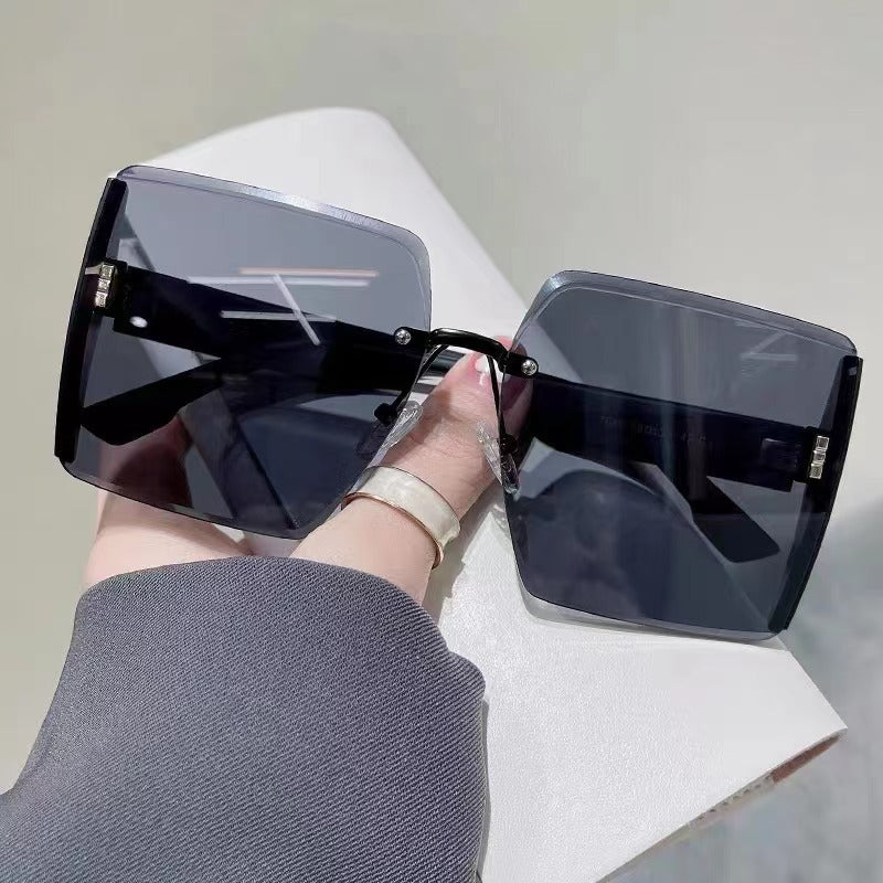 Ombre Lens Sunglasses Rivet Decor Eyewear