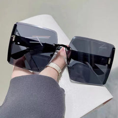 Ombre Lens Sunglasses Rivet Decor Eyewear