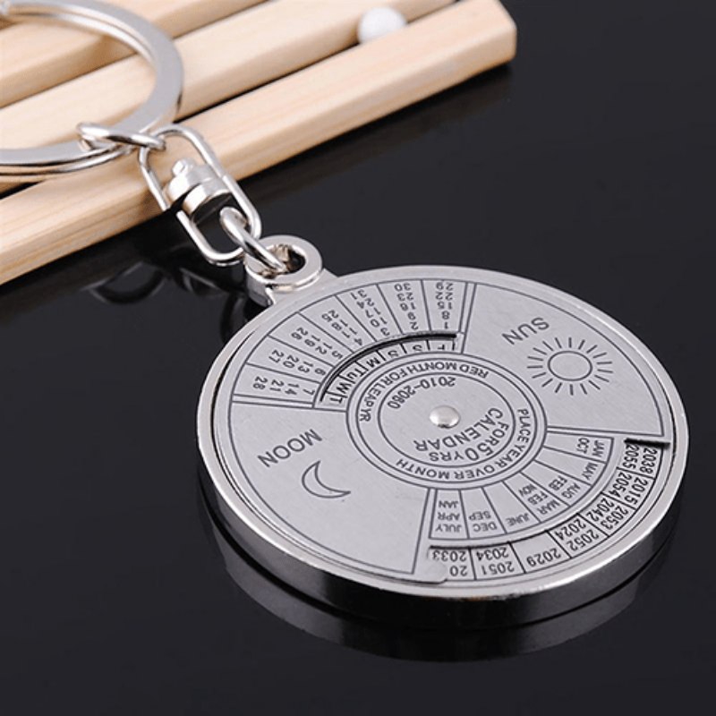 Vintage Car Perpetual Calendar Keychain Silvery Alloy Pendant