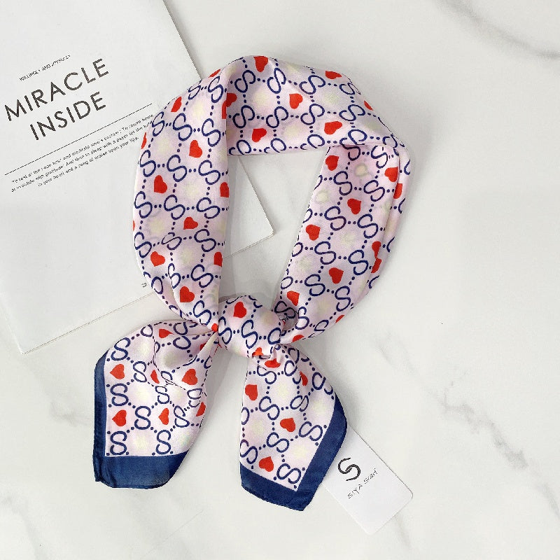 Geometric Heart Star Print Scarf Square Neckerchief
