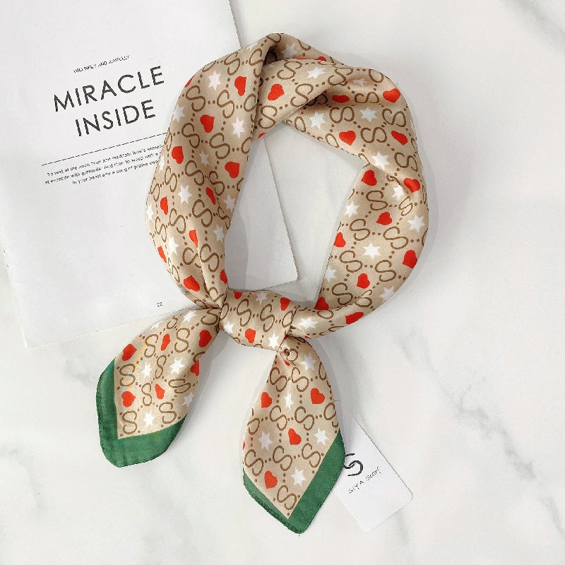 Geometric Heart Star Print Scarf Square Neckerchief