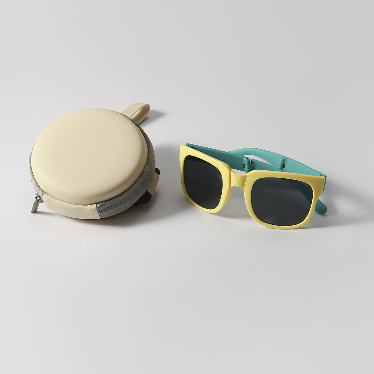 Teen Casual UV400 Sunglasses Foldable Sun Protection