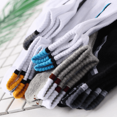 5Pairs Men's Sports Running Cotton Socks Mid Tube Basketball All Seasons