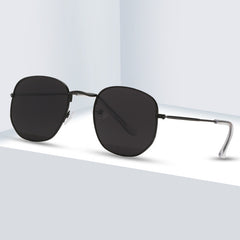 Square Metal Frame Sunglasses UV400