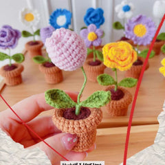 DIY Yarn Woven Mini Potted Flowers Rose Tulip Office Ornaments
