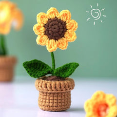 DIY Yarn Woven Mini Potted Flowers Rose Tulip Office Ornaments