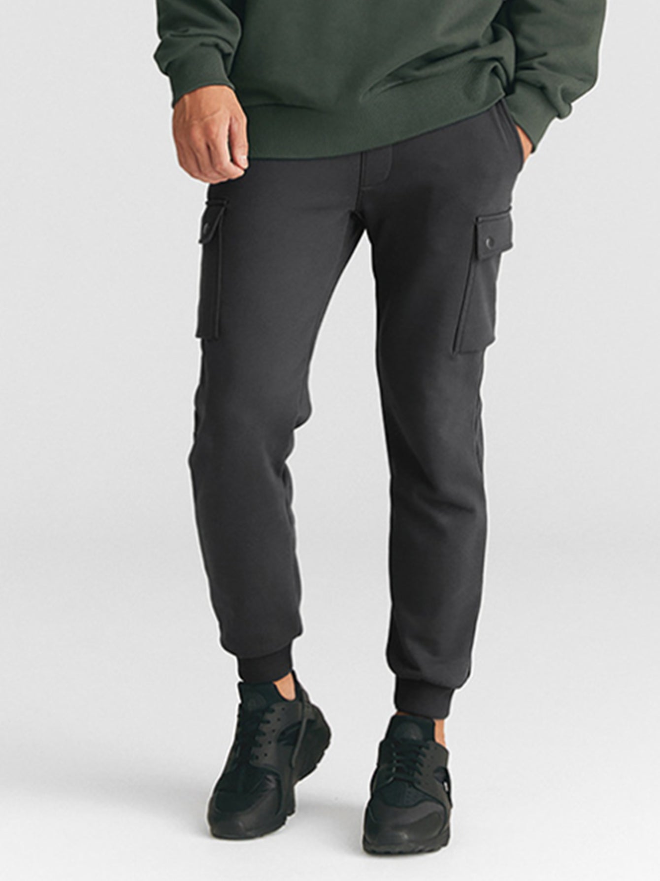 Men's Outdoor Casual Work Pants with Flap Pocket