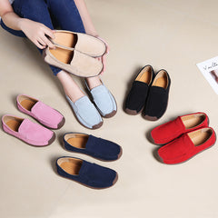 Women's Solid Flat Shoes Comfortable & Lightweight Slip On Shoes
