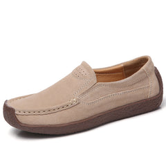 Women's Solid Flat Shoes Comfortable & Lightweight Slip On Shoes