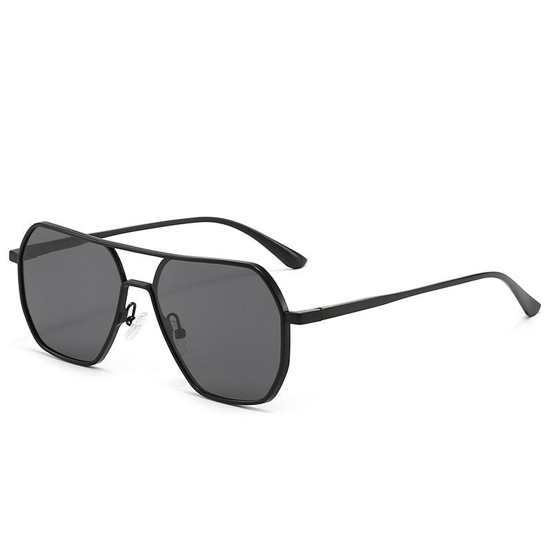 Aluminum Photochromic Polarized Sunglasses Anti Glare Eyewear