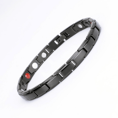 Adjustable Magnetic Couple Bracelet for Fashionable Relaxation