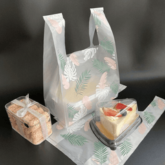 10 Reusable Gift Bags for Baking Goodies & More
