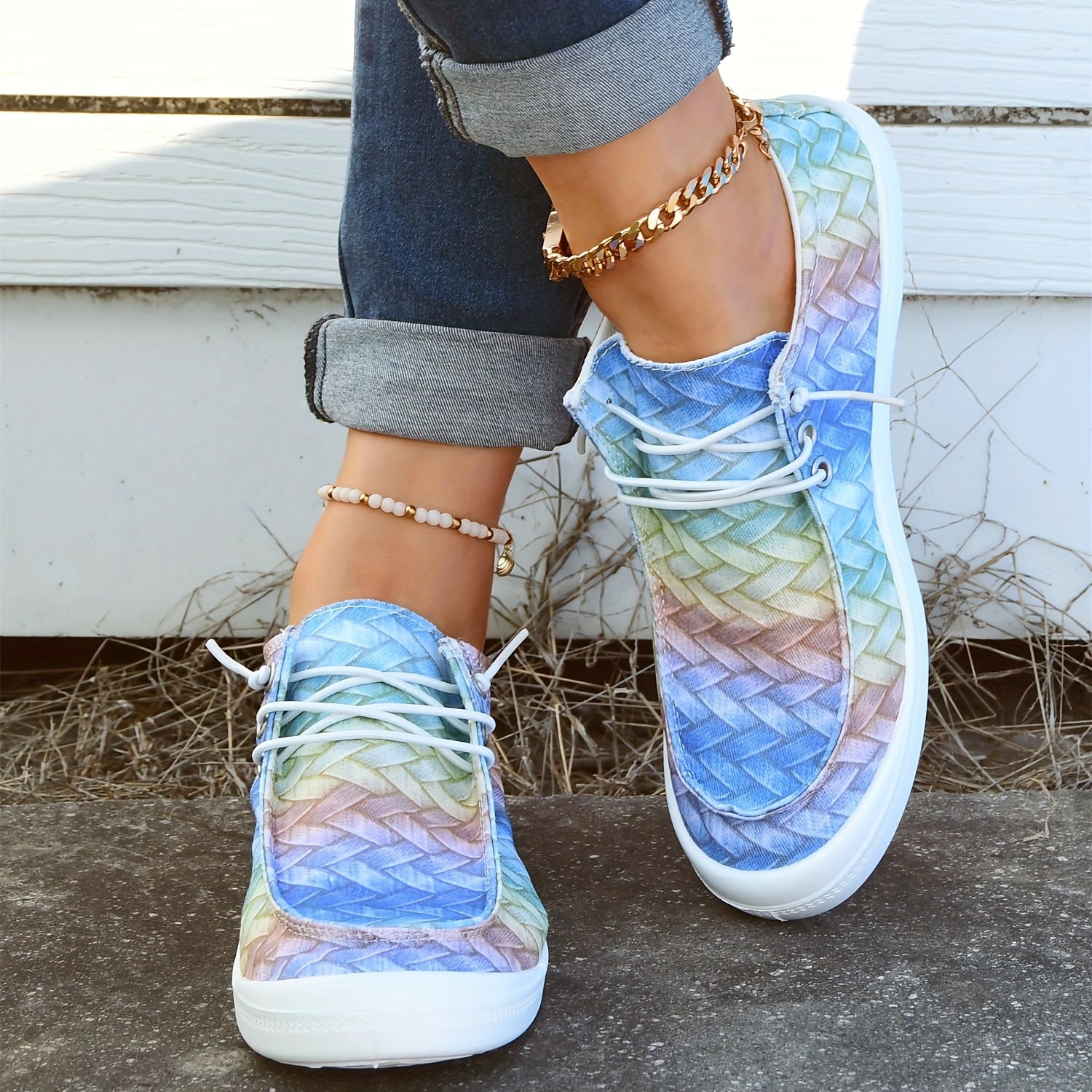 Women's Canvas Low Top Slip On Shoes Lightweight & Comfy