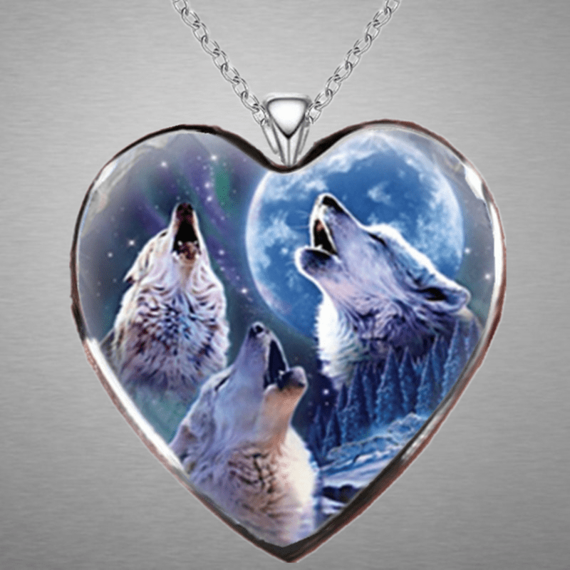 Heart Wolf Pendant Necklace Charm Accessories