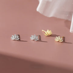 Lotus Shaped Silver Stud Earrings Decorative Accessories Holiday Gift