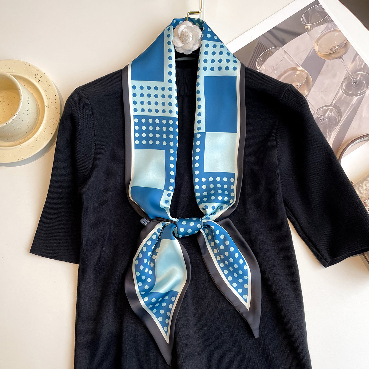 Vintage Print Skinny Scarf Neck Tie Silk Twilly Scarf