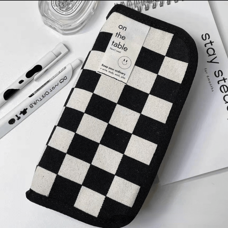 Large Capacity Checkerboard Lattice Pencil Case