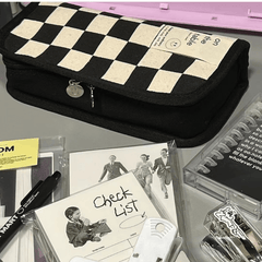 Large Capacity Checkerboard Lattice Pencil Case