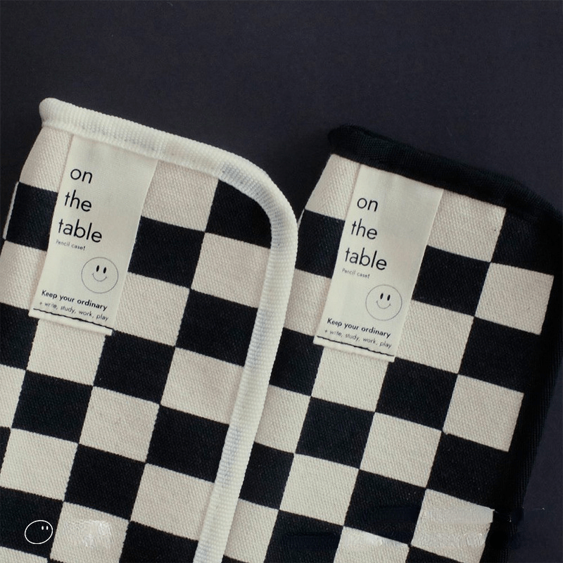 Large Capacity Checkerboard Lattice Pencil Case