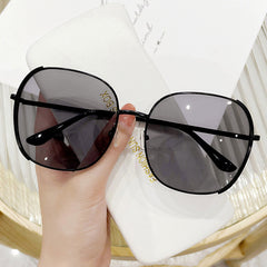 Oval Metal Sunglasses UV400 Outdoor Beach Glasses