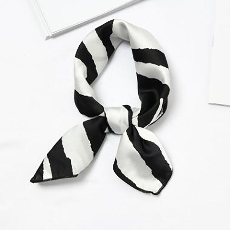 Polka Dot Pattern Satin Bandana Neckerchief Women Silk Head Wrap