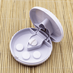 Portable Pill Cutter Splitter Storage Medicine Box Holder Travel Case
