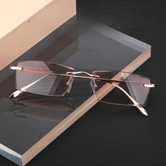 Anti Light Anti Fatigue Reading Glasses for Middle Aged and Elderly